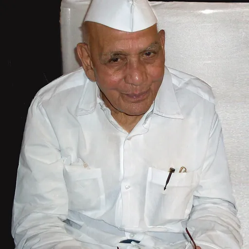 Portrait of Mohan Dharia