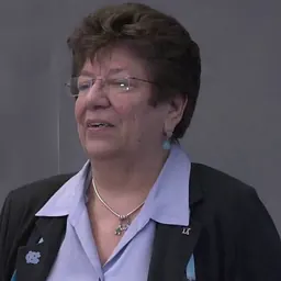 Portrait of Jan Boxill