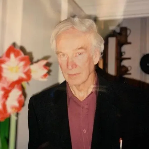 Portrait of Dick Leonard