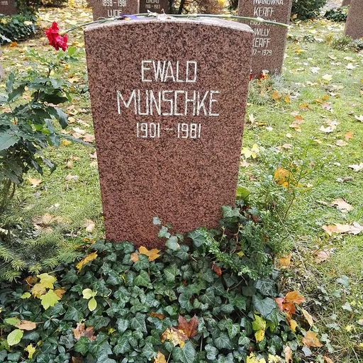 Portrait of Ewald Munschke
