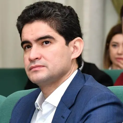 Portrait of Azizjon Kamilov