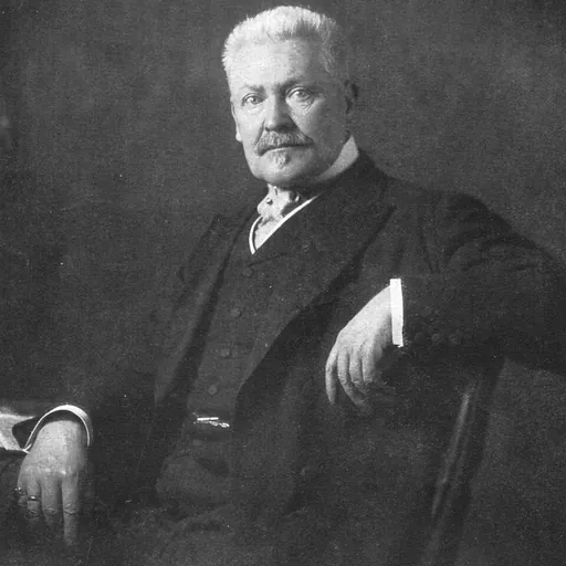 Portrait of Richard Voß