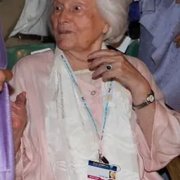 Portrait of Lia van Leer