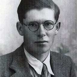 Portrait of Michael Graham Saunders