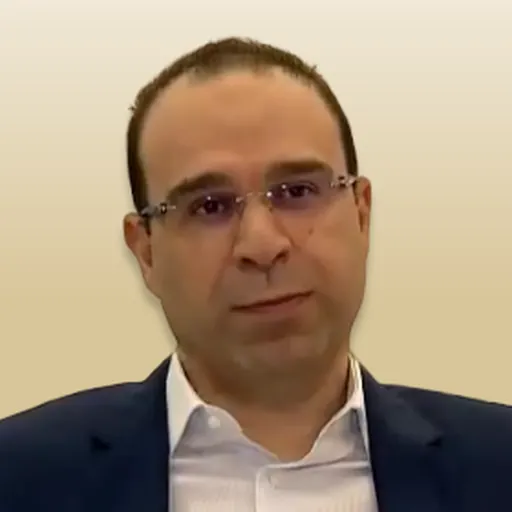 Portrait of Issam Chaouali
