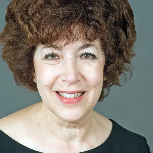 Portrait of Julie Wosk