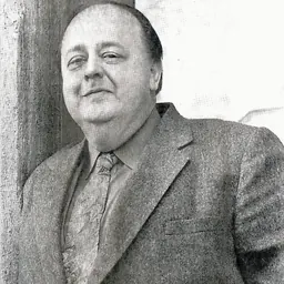 Portrait of Roy Brocksmith