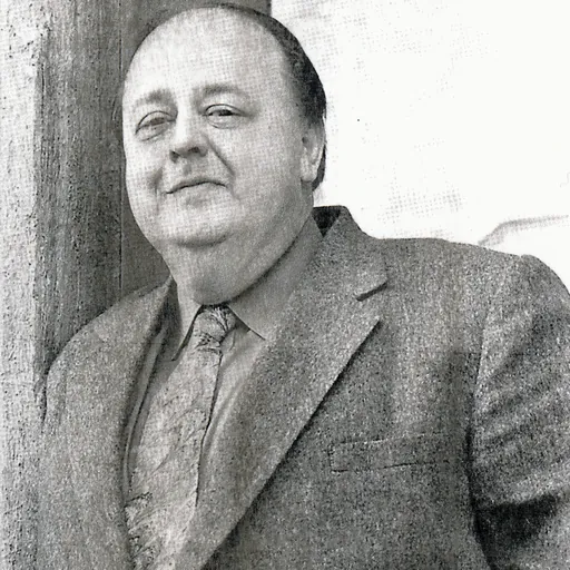 Portrait of Roy Brocksmith