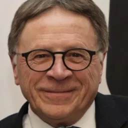 Portrait of Gilles Lehouillier