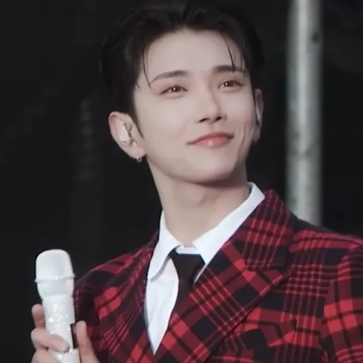 Portrait of Joshua Hong