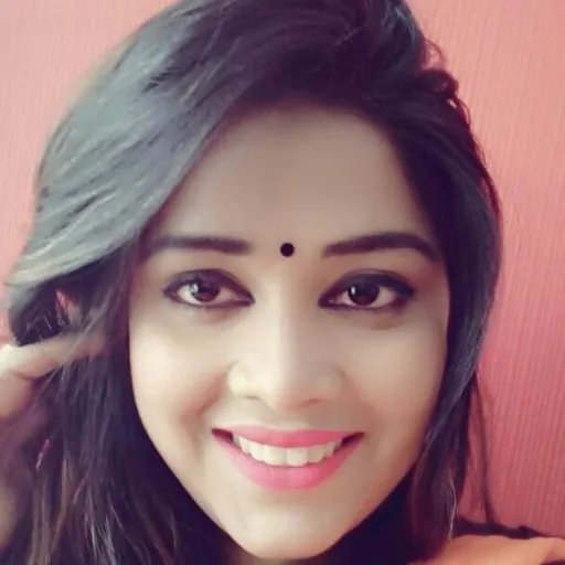 Portrait of Eenu Shree