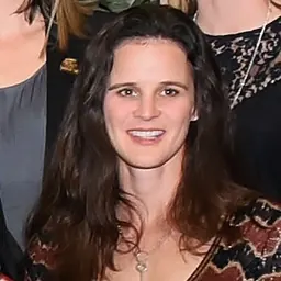 Portrait of Kim Noakes