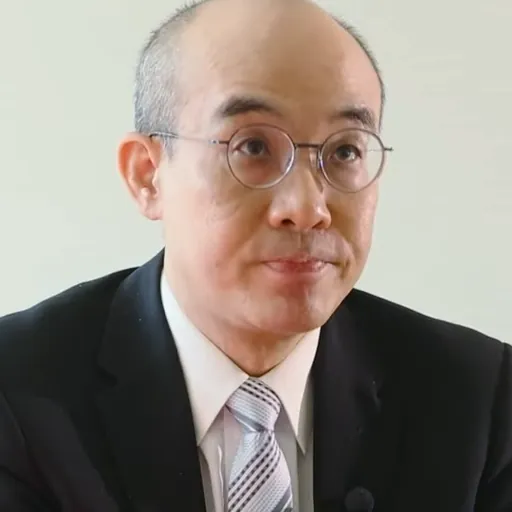Portrait of Nelson Lam