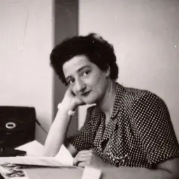 Portrait of Éliane Jeannin-Garreau