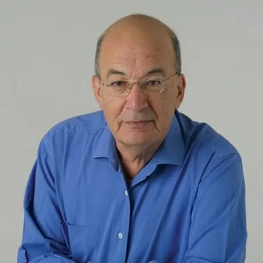 Portrait of Yossi Sarid