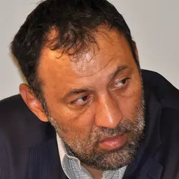 Portrait of Vlade Divac