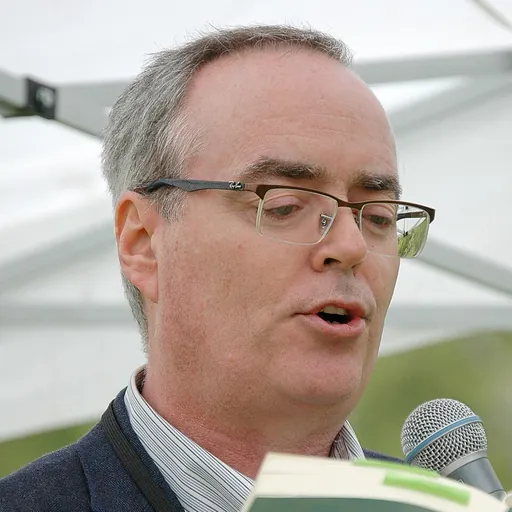 Portrait of Terry Fallis