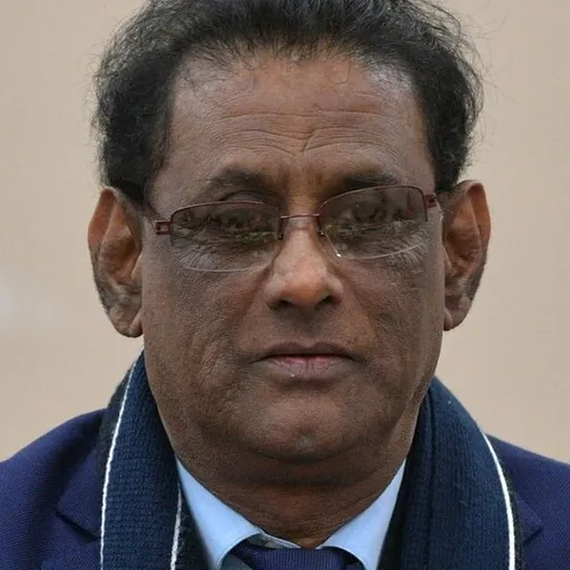 Portrait of Barlen Vyapoory
