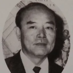 Portrait of Chuan Ratanarak