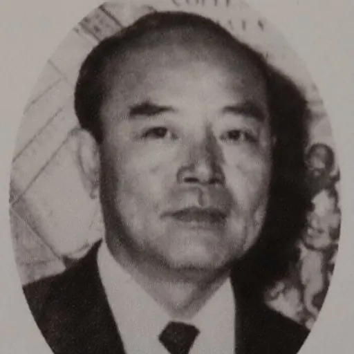 Portrait of Chuan Ratanarak