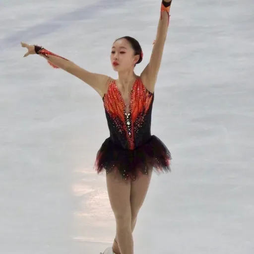 Portrait of Sarah Tamura