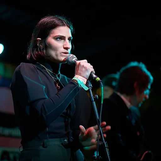 Portrait of Mattiel
