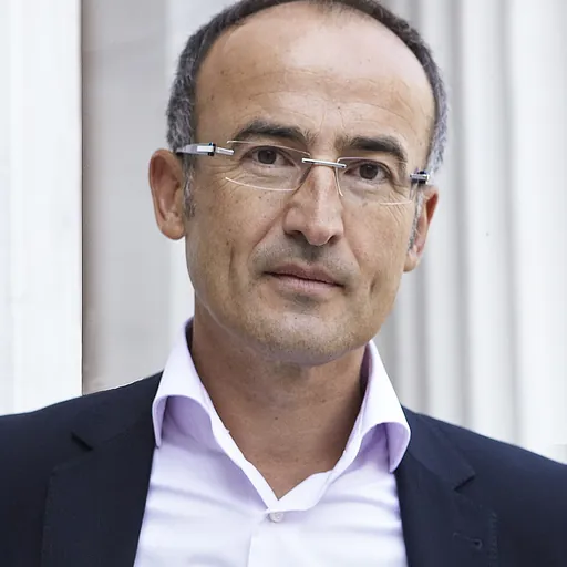 Portrait of Tobias G. Natter