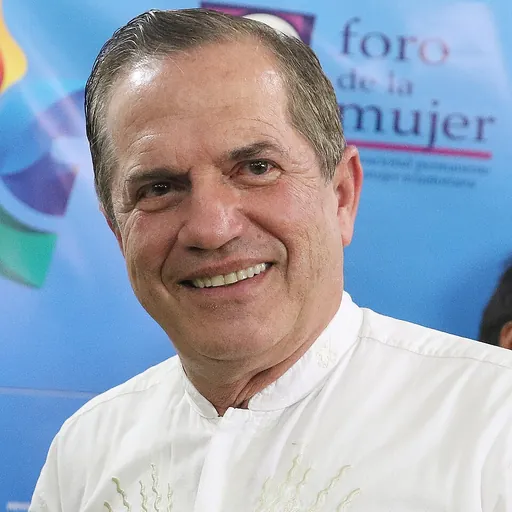 Portrait of Ricardo Patiño