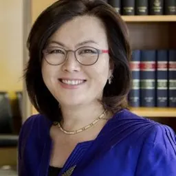 Portrait of Melissa Lee