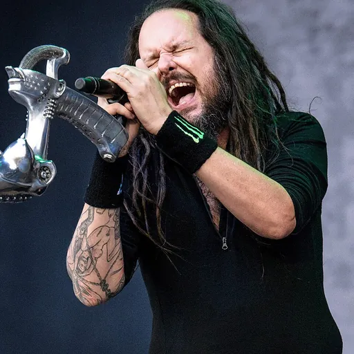 Portrait of Jonathan Davis