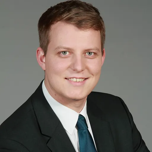 Portrait of Henning Höne