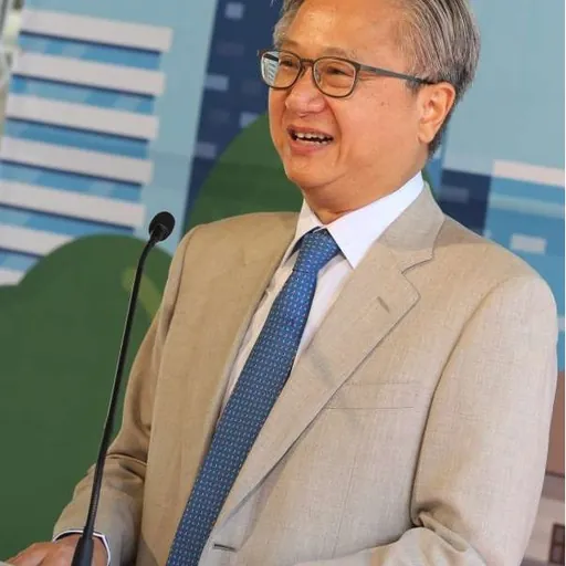 Portrait of Eric Wu