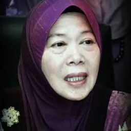 Portrait of Azizah Mohd Dun