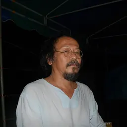 Portrait of Vasan Sitthiket