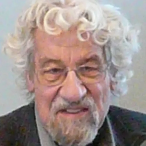 Portrait of Hans-Peter Dürr