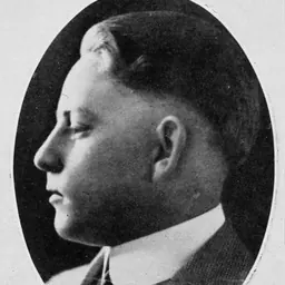 Portrait of Glenn Condon
