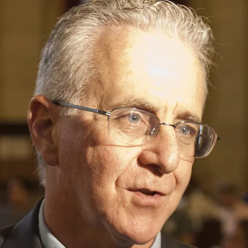 Portrait of Paul Krekorian