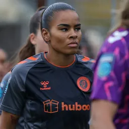 Portrait of Shania Hayles