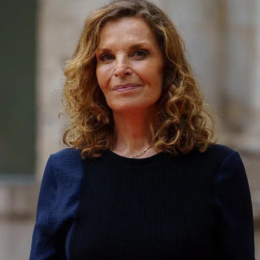 Portrait of Isabelle Renauld