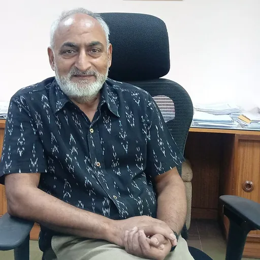 Portrait of Rakesh Mishra