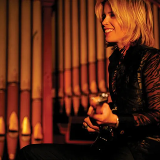 Portrait of Monique Rhodes