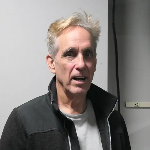Portrait of Mark Howell
