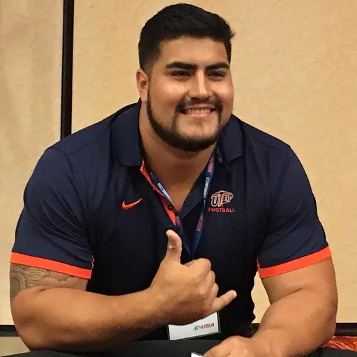 Portrait of Will Hernandez