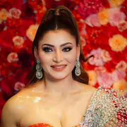 Portrait of Urvashi Rautela