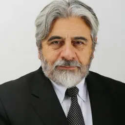 Portrait of Roberto Poblete