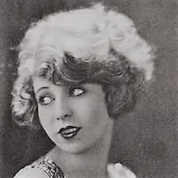 Portrait of Evelyn Francisco