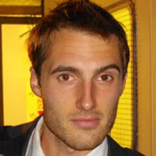 Portrait of Alex Rodman