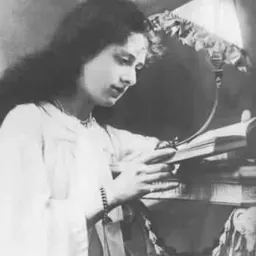 Portrait of Isabel Jay