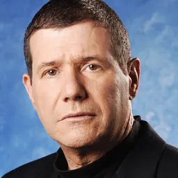 Portrait of Eyal Ben-Reuven