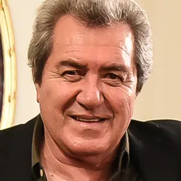 Portrait of Alan Duff